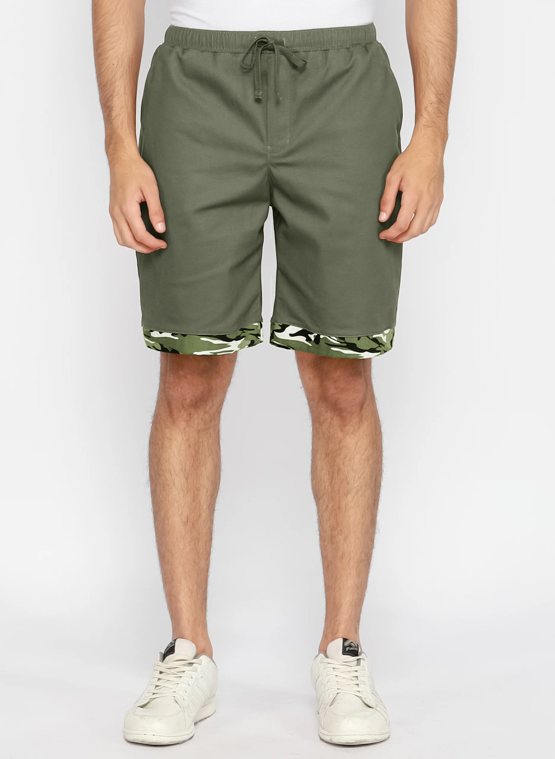 Armi Short Pants Crocodiles